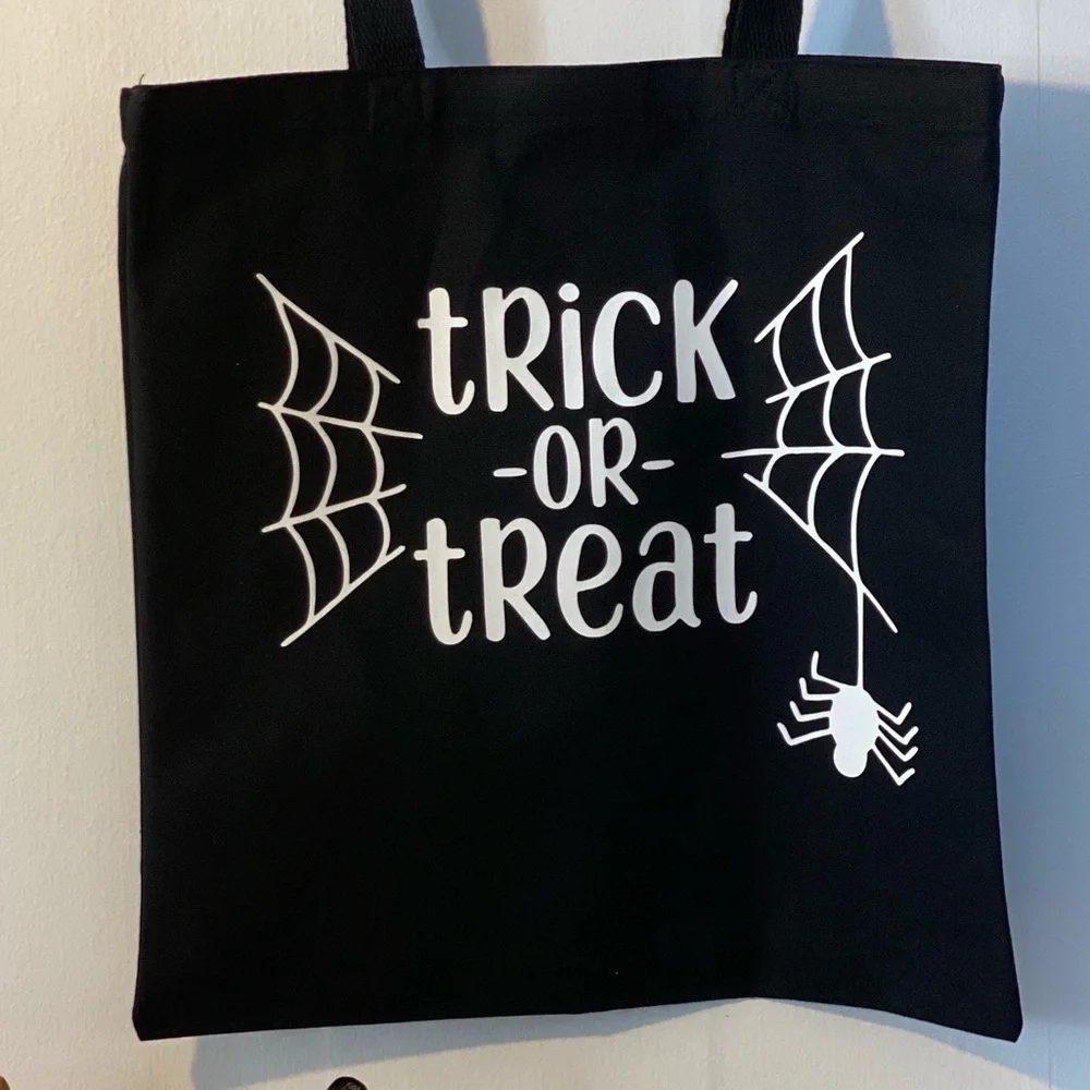 TRICK OR TREAT 🕷🧡 Cotton Canvas Tote Bag in Black~ NEW W/OUT TAGS